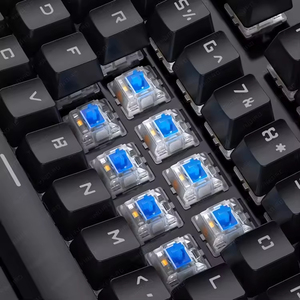 คีย์บอร์ดเกมมิ่งพีซีแบบมีไฟ RGB 104 ปุ่ม แผงโลหะผสมขัดเงาด้วยไฟฟ้า ตัวกลไกโลหะ สีดำ ตัวเลือกแกนสีฟ้า - Product Image 3