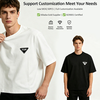 Camiseta Oversize Corta de Hombre con Logo Bordado Estilo Urbano al por Mayor