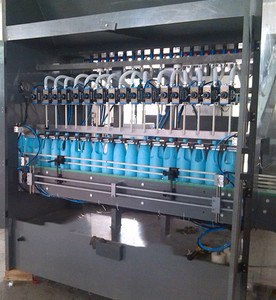 Machine de remplissage de capsulage anti-corrosive de vis de l'eau d'application d'<span class=keywords><strong>acide</strong></span> <span class=keywords><strong>chlorhydrique</strong></span> - Product Image 6