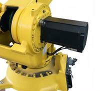 Bras robotisé industriel Comau NJ220-2.7 à 6 axes, charge utile de 220 kg, portée de 2700 mm pour le soudage et la manutention lourde