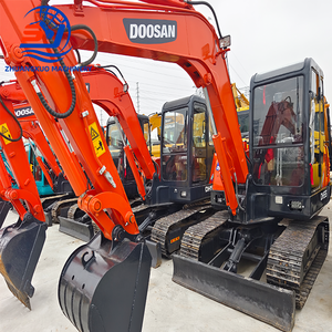 รถขุดขนาดเล็ก Doosan DH55 DH55-7 น้ำหนักใช้งาน 5.5 ตัน พร้อมบุ้งกี๋ขุดและรางยาง - Product Image 3