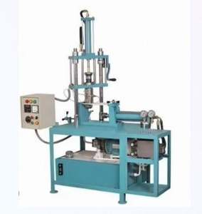 Machine de moulage par injection mécanique verticale industrielle robuste, capacité de 60 g par course, pour le recyclage des déchets plastiques PP/PE/HDPE - Product Image 1