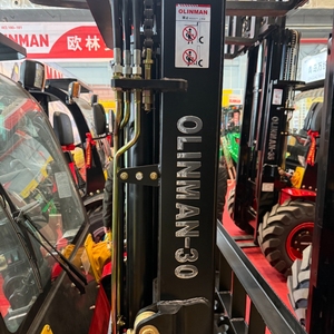 Montacargas OLINMAN de Alta Calidad, Nuevo, de 3, 3.5 y 5 Toneladas, 4x4 Todoterreno, Diésel, Fabricado en China - Product Image 5
