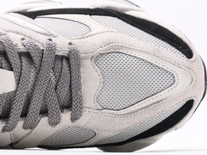 Solid-color fashionable running <b>shoes</b> with breathable soft soles and shock-absorbing features 9060 luxurious design tennis <b>shoes</b> - Product Image 4