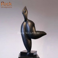Escultura abstracta moderna para mujer Vestíbulo del hotel Piso grande Figura de fibra de vidrio Adornos de dama gorda