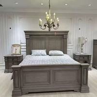 Lit double Queen en bois massif modèle 888 American Vintage, chêne vieilli sculpté, design moderne pour usage domestique et mariages