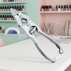 Coupe-ongles professionnel en acier inoxydable avec lame incurvée et pointe affûtée pour l'élimination des peaux mortes des doigts - Product Image 3
