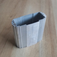 Profil de dissipateur thermique en aluminium extrudé sur mesure, alliage 6061 6063, usinage CNC, radiateur anodisé, équipement électronique, OEM ODM