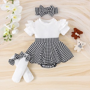 <span class=keywords><strong>Ensemble</strong></span> robe et barboteuse en coton côtelé de <span class=keywords><strong>luxe</strong></span> Guai pour bébé fille avec bandeau à nœud pied-de-poule pour tous les jours - Product Image 3
