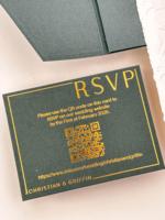 Ensemble d'invitations de mariage élégantes vert émeraude, emballage en enveloppe, logo en feuille d'or de luxe, carte de visite avec autocollant en cire