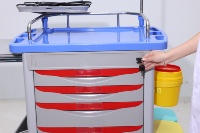 Chariot médical compact et moderne en ABS pour hôpital, avec armoires à médicaments empilables et pliables, et bac à déchets pliable pour clinique dentaire