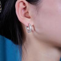 Boucles d'oreilles créoles en argent sterling 925 à 3 rangs de moissanite pour femme, entièrement micro-pavées, couleur D, moissanite VVS1, style Huggie