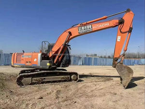 Excavatrice Hitachi 200-5 d'occasion, 20 tonnes, sur chenilles, moteur Isuzu, machine de construction japonaise à vendre - Product Image 3