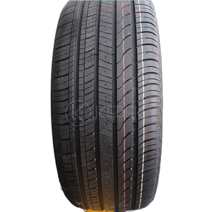 Neumáticos PCR de Tecnología Avanzada 235/40R19 con Flanco Reforzado y Resistencia a Pinchazos para Autos de Pasajeros, Ideales para el Uso Diario - Product Image 1