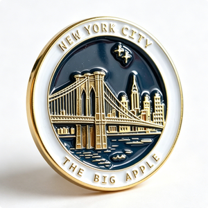 New York City Medal Gold Plated Zinc Alloy Hard Enamel Souvenir Circular Shape Cityscape Theme - Product Image 3