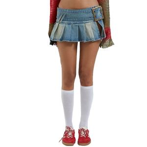 Mini-jupe en jean plissée bleue taille basse super courte avec ceinture pour femme – Modèle sexy personnalisé - Product Image 5