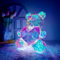 Articles cadeaux originaux 2025, ours en boîte LED rouge brillant coloré fait à la main, matériau PET, forme de dessin animé, décoration de la maison, Saint-Valentin