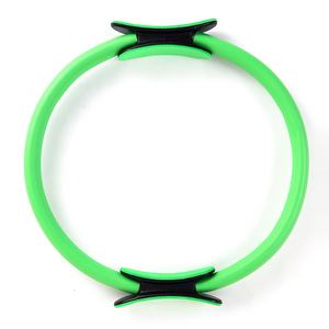 <span class=keywords><strong>Pilates</strong></span> Fitness Ring Poignées rembourrées en mousse Cercle d'exercice de résistance flexible pour se concentrer sur la tonification de l'intérieur des cuisses, des <span class=keywords><strong>bras</strong></span> et du noyau - Product Image 5