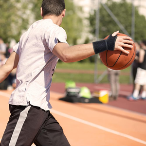 Ikat pergelangan tangan Gym Neoprene dapat disesuaikan Logo kustom pembungkus latihan angkat berat grosir untuk penggunaan musim panas - Product Image 6