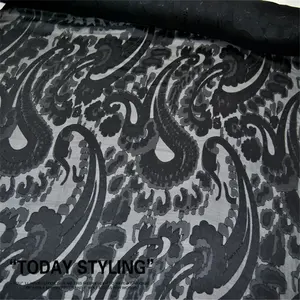 Black Dyed Color Classic Paisley Pattern Pure Silk Jacquard Fabric for Lady Elegant Clothing