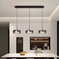 Lustre LED moderne à trois têtes en aluminium, finition argentée, design italien minimaliste de luxe pour salle à manger et bar