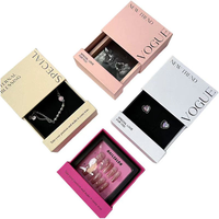 Personnalisé Simple Noir & Blanc Mini Ongles Artificiels Courts 24 pcs/Boîte Finition Mate Nail Art Presse Française Cils Utilisation Cosmétiques