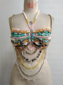 Top Halter Hecho a Mano para Mujer, con Cadena Corporal, Estilo Lencería, para Festivales y Raves, Hippie Coquette, con Cuentas de Piedras Preciosas - Product Image 6