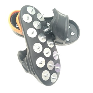 1 paio di scarpe con punte per pavimentazioni in calcestruzzo autolivellante e resina epossidica - Product Image 6
