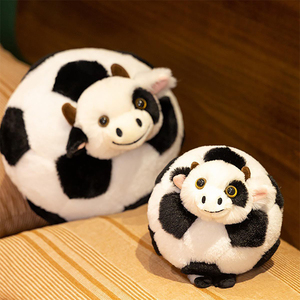 Peluche a Forma di Mucca con Pallone da Calcio 10 Pollici, Giocattolo Divertente e Morbido, Regalo per Bambini e Bambine - Product Image 2