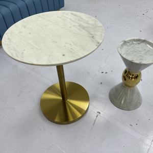 Meubles Design Table et chaises en <span class=keywords><strong>bois</strong></span> massif de luxe Style européen Table d'appoint rectangulaire moderne Table à roulettes en <span class=keywords><strong>bois</strong></span> courbé Table à manger - Product Image 4