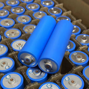 Batteria Cilindrica Lifepo4 40135 40138 3.2V 20Ah C40, 22Ah 15Ah al Litio Ferro Fosfato per Scooter Elettrici, Moto e Accumulo di Energia - Product Image 5