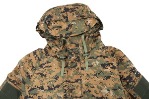 Outdoor Hoodie Wind proof Woodland Soft shell Hooded Tactical Jacket mit sicheren Seiten taschen für das Feld training und den täglichen Gebrauch - Product Image 6