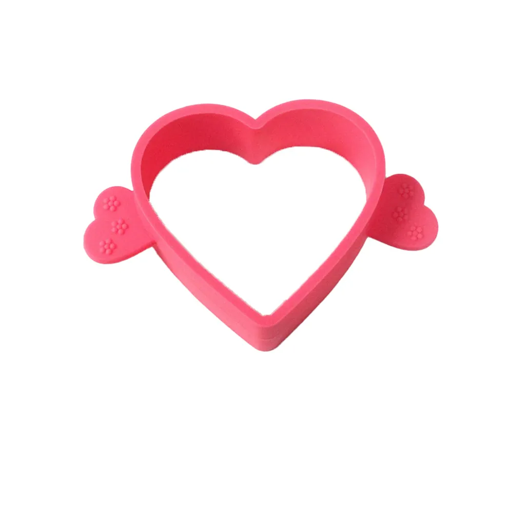 Hot Selling 2023 Reusable Heart Mold Red Silicone Egg Pancake Ring