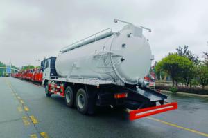 Original Chinese Shacman Vacuum Sewage Tanker, 3Axles 10Wheels, Euro V Professional Waste Feces <b>Suction</b> & Sewer Cleaning Vehicle - Product Image 6