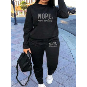 Sweat-shirts et pantalons de survêtement personnalisés 100% coton 500 GSM Ensemble de survêtement surdimensionné pour femmes avec une qualité supérieure - Product Image 6