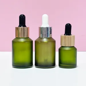 비스듬한 어깨 15ml 30ml 50ml 60ml 100 ml 120ml 200ml 녹색 향수 유리 스프레이 병 및 대나무/은 뚜껑