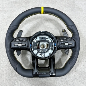 Volant en fibre de carbone pour Mercedes-Benz Classe C S E A <span class=keywords><strong>AMG</strong></span> W205 W202 W203 W204 W213 W212 W222 E63 C43 GT S65 <span class=keywords><strong>GLA</strong></span> GLE GLS SL - Product Image 1