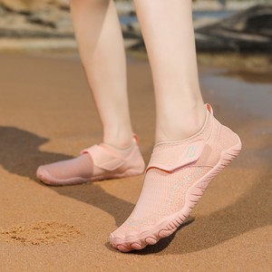 <span class=keywords><strong>Scarpe</strong></span> Acquatiche a Cinque Dita per Uomo e Donna, Suola Morbida, Asciugatura Rapida, Calzini <span class=keywords><strong>da</strong></span> Spiaggia, <span class=keywords><strong>Scarpe</strong></span> <span class=keywords><strong>da</strong></span> Nuoto e Immersione, Taglie Grandi, <span class=keywords><strong>Scarpe</strong></span> per Allenamento Indoor e Fitness - Product Image 5
