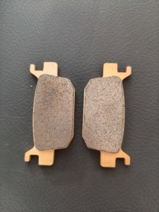 Pièces et accessoires de moto en céramique frittée Plaquettes de frein arrière M415HH pour Jin Peng 502 Haojue UHR150 <span class=keywords><strong>Benali</strong></span> 302 - Product Image 5