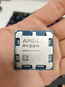 ซีพียูสำหรับเล่นเกม AMD Ryzen 9 9900X 12 คอร์ สำหรับเดสก์ท็อป - Product Image 3