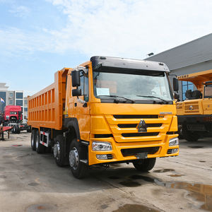Camions à benne basculante Howo d'occasion à faible kilométrage 8x4 380HP Benne à benne basculante Kit de maintenance complet pour l'Afrique - Product Image 1