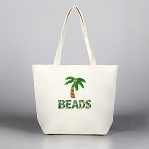 Sacs fourre-tout <span class=keywords><strong>en</strong></span> <span class=keywords><strong>toile</strong></span> brodés de perles personnalisables |   Initiales brodées personnalisées avec perles |   Sacs <span class=keywords><strong>en</strong></span> <span class=keywords><strong>toile</strong></span> personnalisés de couleur unie - Product Image 4