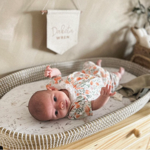 Cesta para cambiar bebés de ratán natural de alta calidad Cesta para cambiar bebés con almohadilla impermeable Hecho en Vietnam - Product Image 5