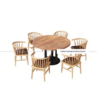 Ensemble moderne de table, chaises et canapé en bois massif pour cantine, restaurant, salon de thé et restaurant de fondue, personnalisable