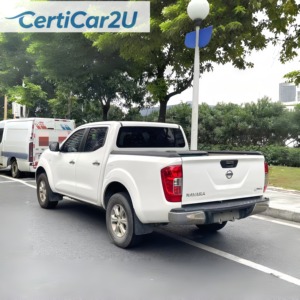 Pick-up d'<span class=keywords><strong>occasion</strong></span> d'un seul propriétaire : Nissan Navara Luxe 2017, faible kilométrage, automatique, prêt pour le travail ou personnel - Product Image 1
