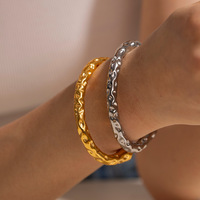 Rétro simple nouveau titane acier main bijoux 18K or acier inoxydable mode marteau bracelet bijoux pour couples