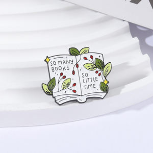 Così tanti <span class=keywords><strong>libri</strong></span> così poco tempo spilla in smalto spilla <span class=keywords><strong>libri</strong></span> divertenti citazioni spille vestiti risvolto gioielli regalo per gli amanti dei <span class=keywords><strong>libri</strong></span> - Product Image 2