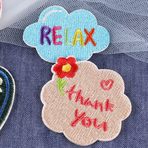 Parche Bordado por Computadora <span class=keywords><strong>con</strong></span> Logotipo, Dibujo Animado, Letra Inglesa, Flor, Accesorios <span class=keywords><strong>para</strong></span> Ropa, Parche de Tela Bordado - Product Image 3