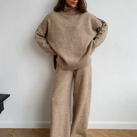 Ensemble pantalon et pull en laine à col montant et fente, couleur unie, ample et décontracté, nouvelle mode 2026