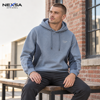 Sweat à capuche personnalisé en polycoton bleu poussière avec panneaux contrastants, poche latérale zippée et motif graphique, style décontracté, sportif et streetwear